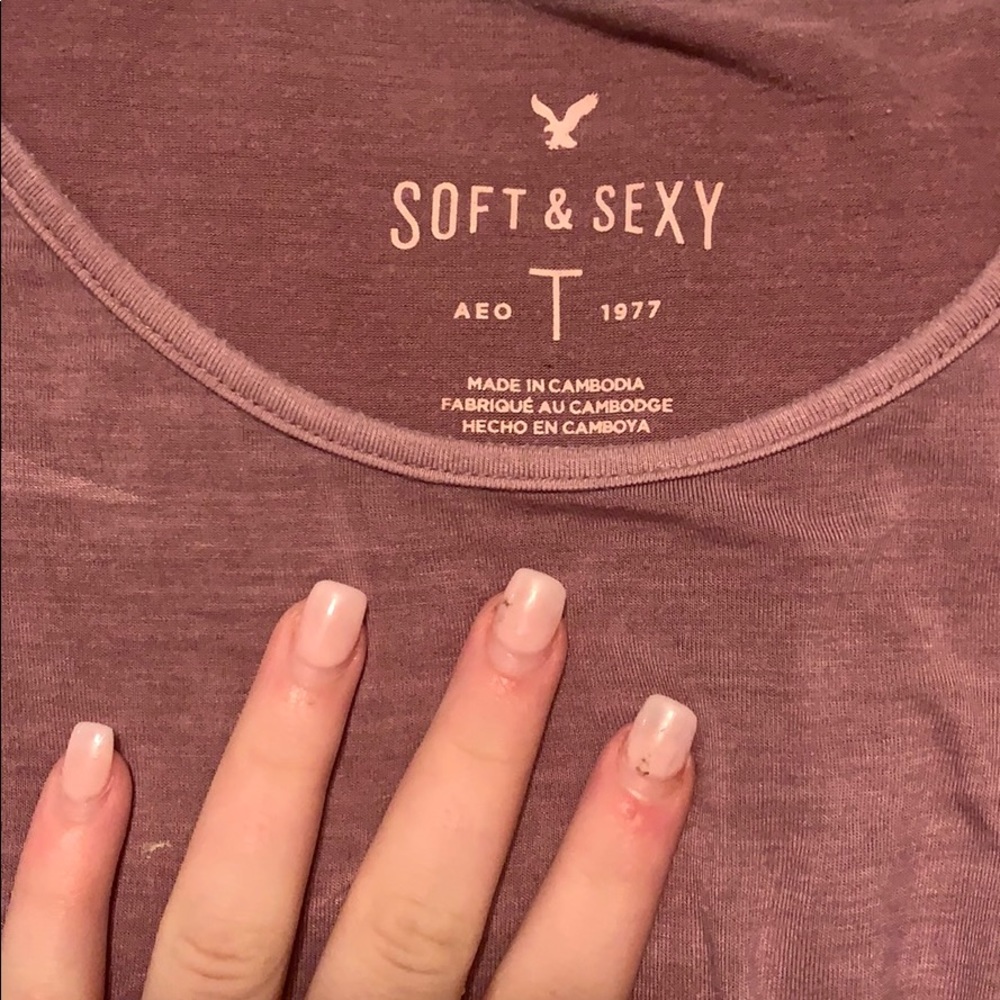 Purple L T shirt - Picture 3 of 4